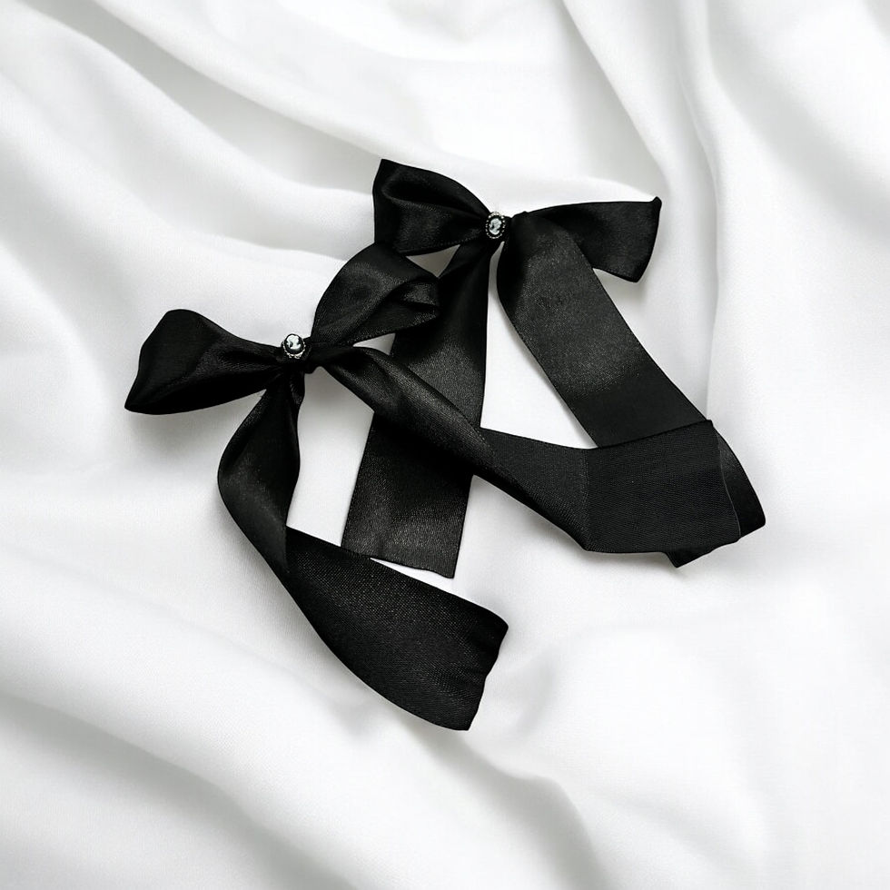 Miniatyrbild: Satin Cameo Bow Hair Clips