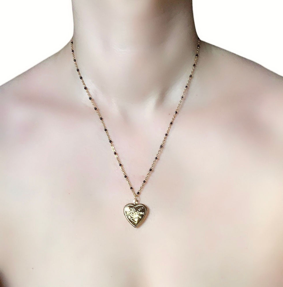 Thumbnail: Locket Beaded Necklace