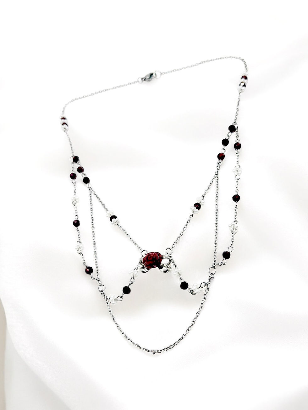 Miniature : Crimson Rose Necklace