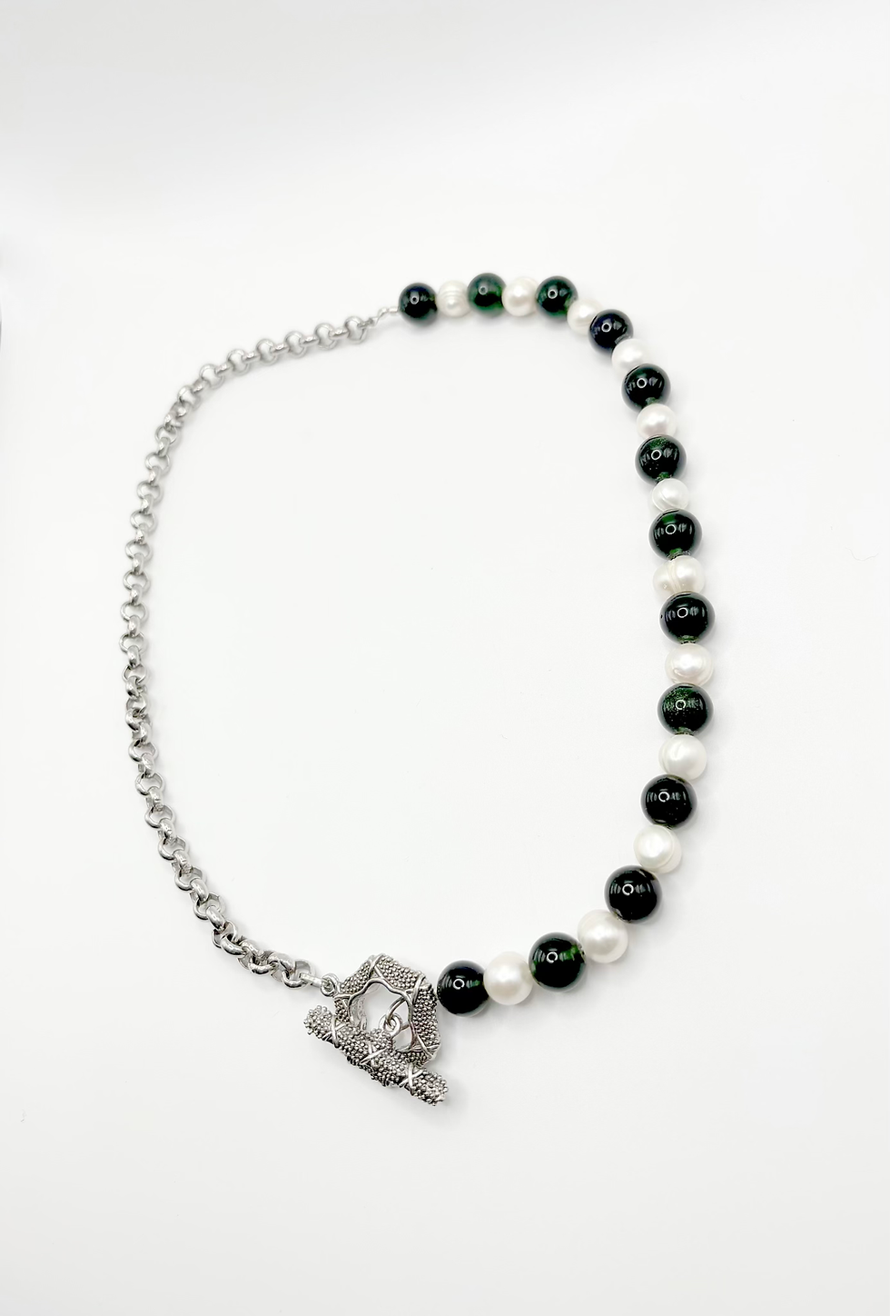 Thumbnail: Edge Necklace with Baroque Pearls