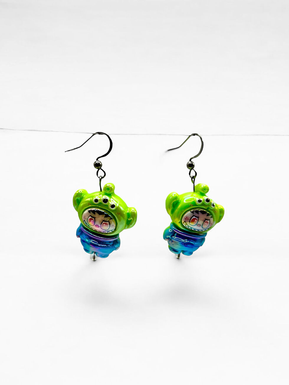 Miniaturbild: Labubu Alien Earrings