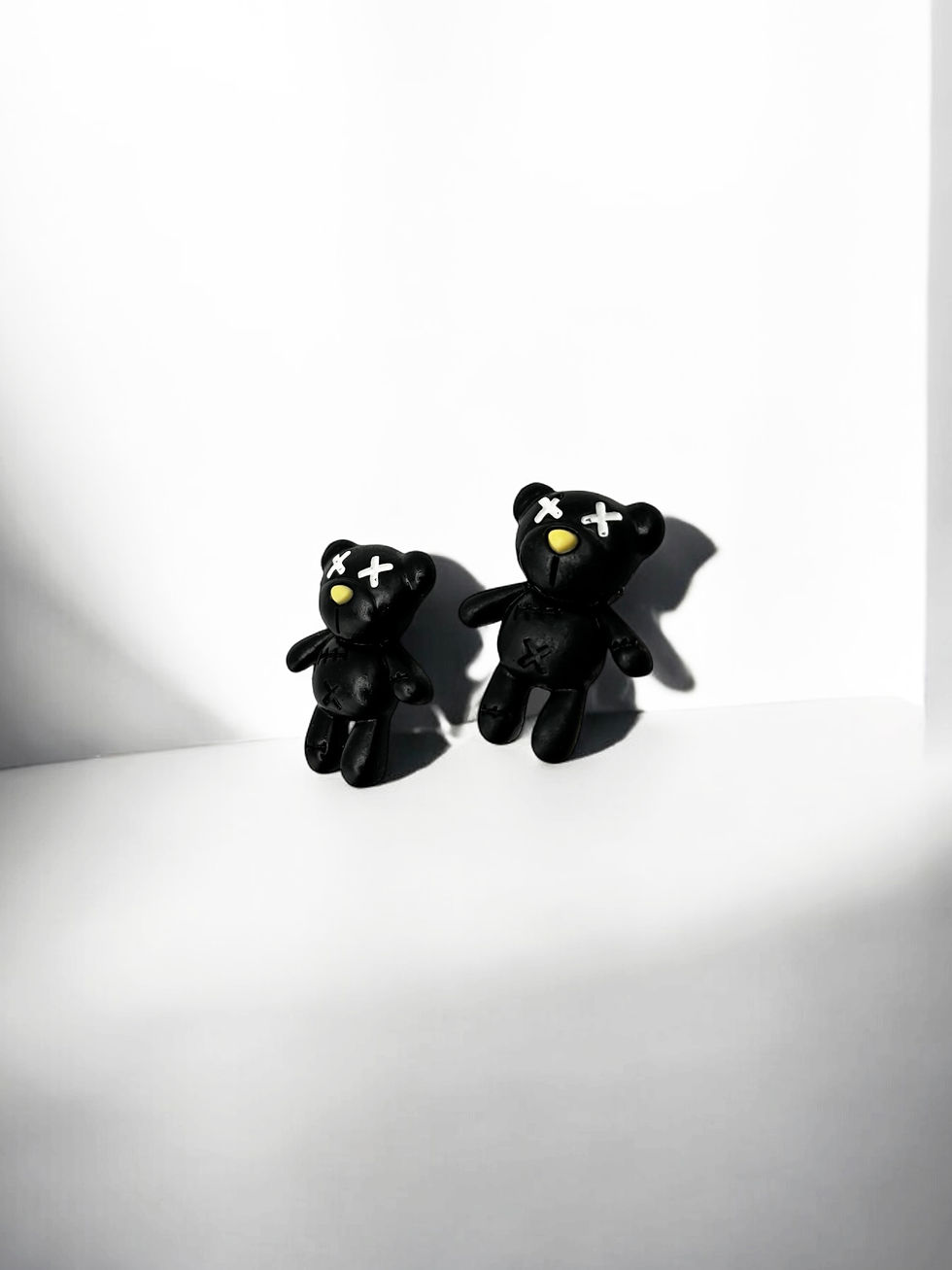 Miniatyrbild: Dead Cute Hair Clips