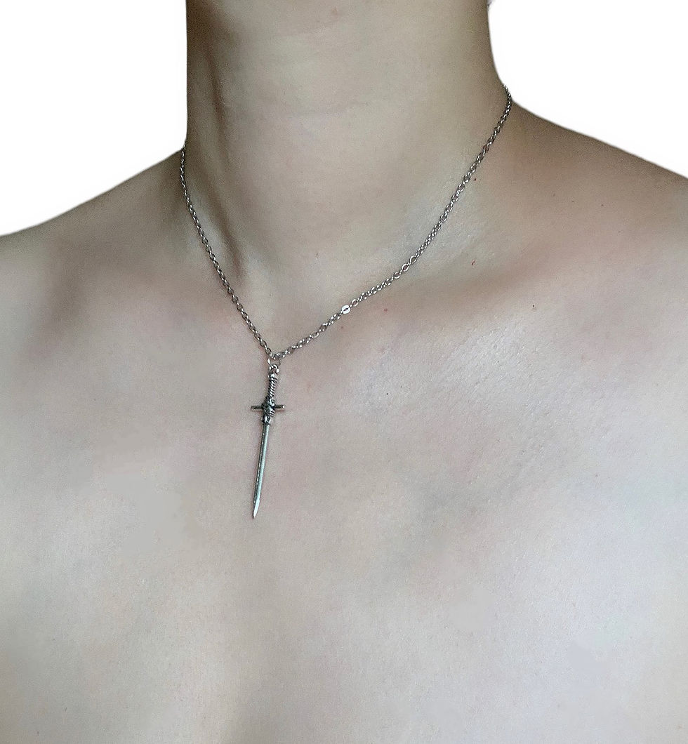 Miniatyrbild: Dagger Necklace and Earrings Set