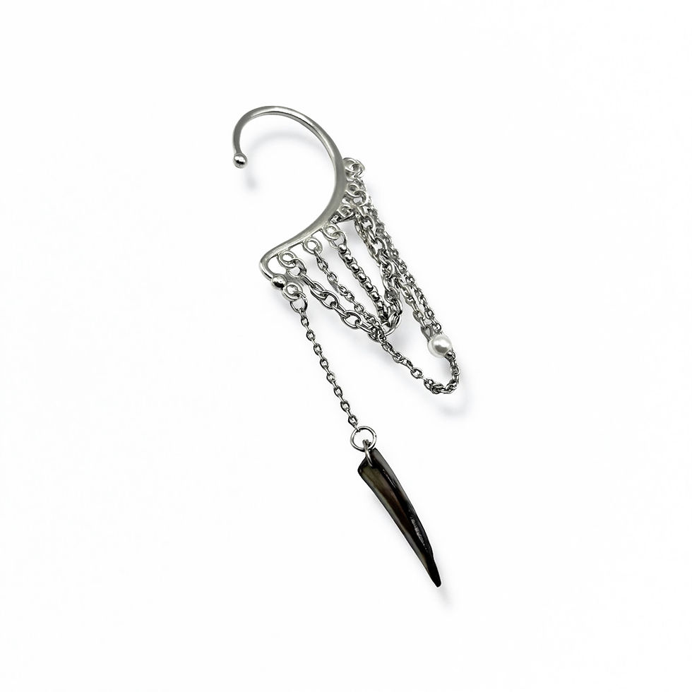 Miniaturbild: Wraithshell Ear Cuff