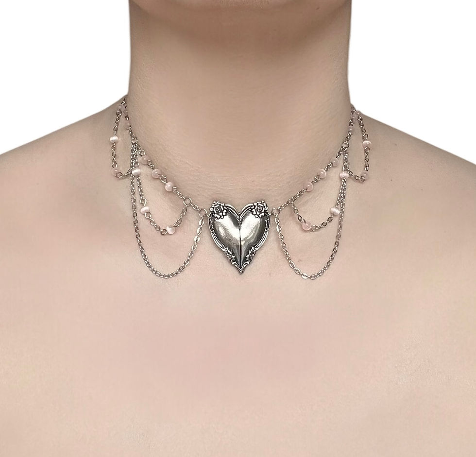 Miniatyrbild: The Blush Reliquary Heart Choker