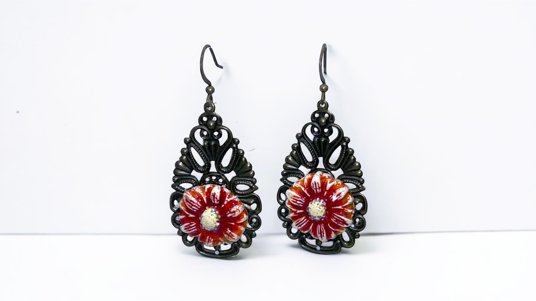 Filigree Flower Earrings 