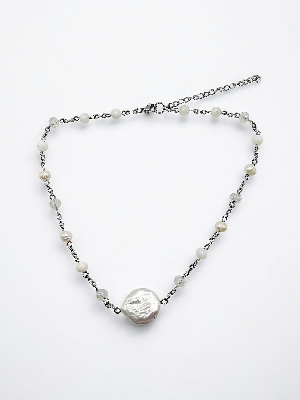 Thumbnail: The Seraphina Necklace with Baroque Pearls 