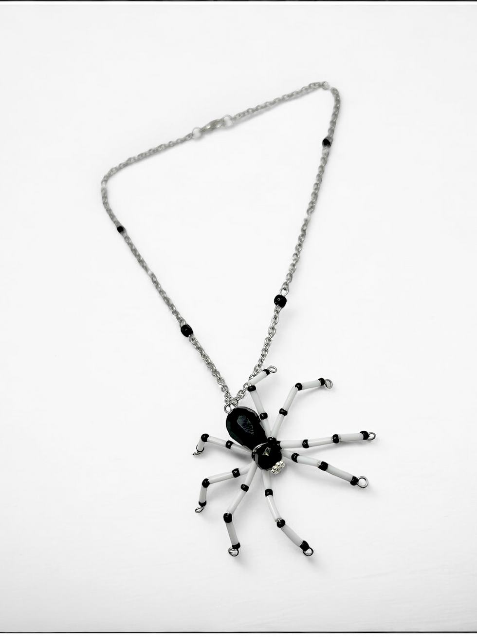 Miniature : Creepy Crawly Necklace