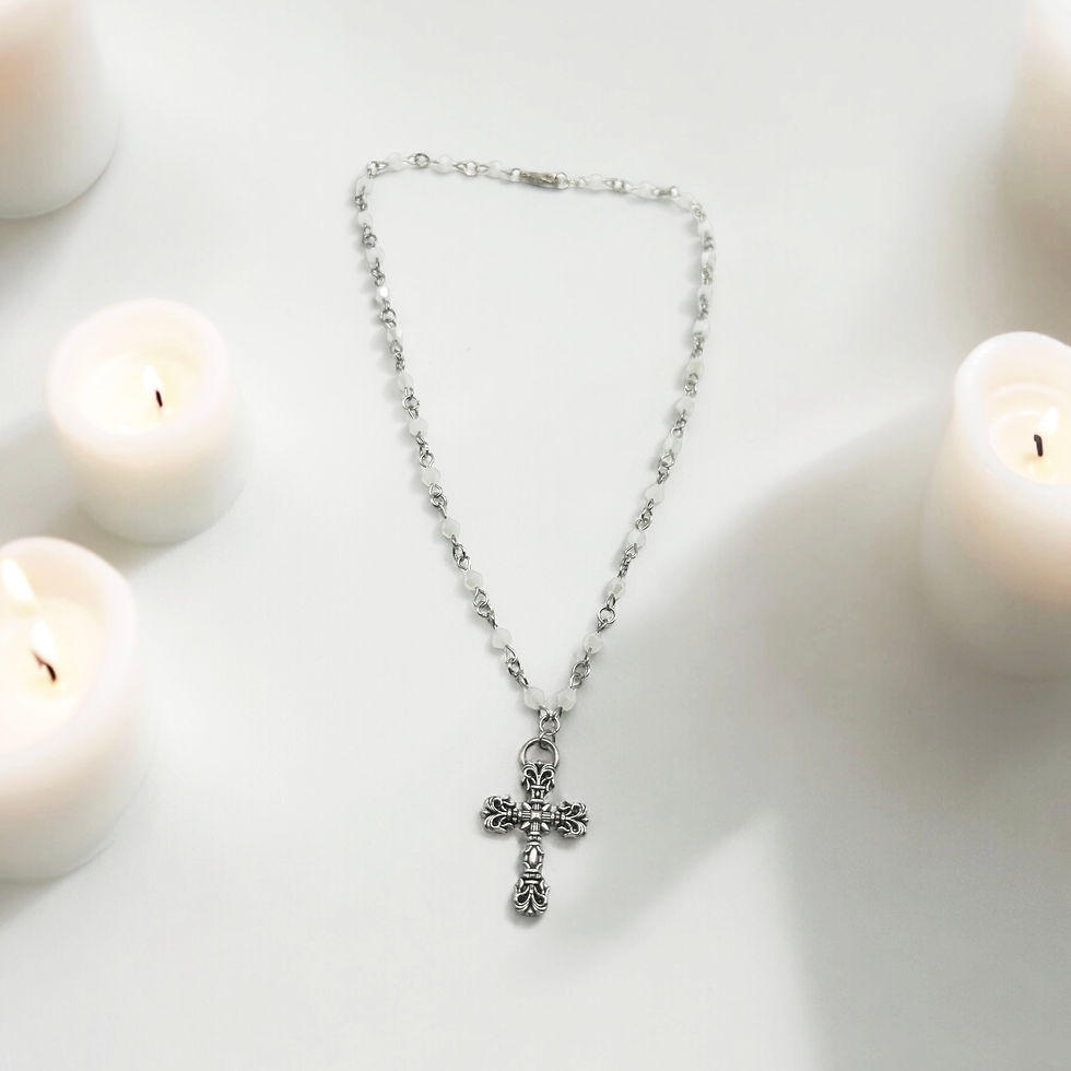 Miniaturbild: Luminous Cross Necklace 