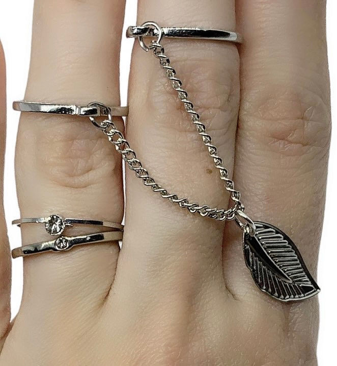 Miniaturbild: Leaf Drop Stacking Ring Set