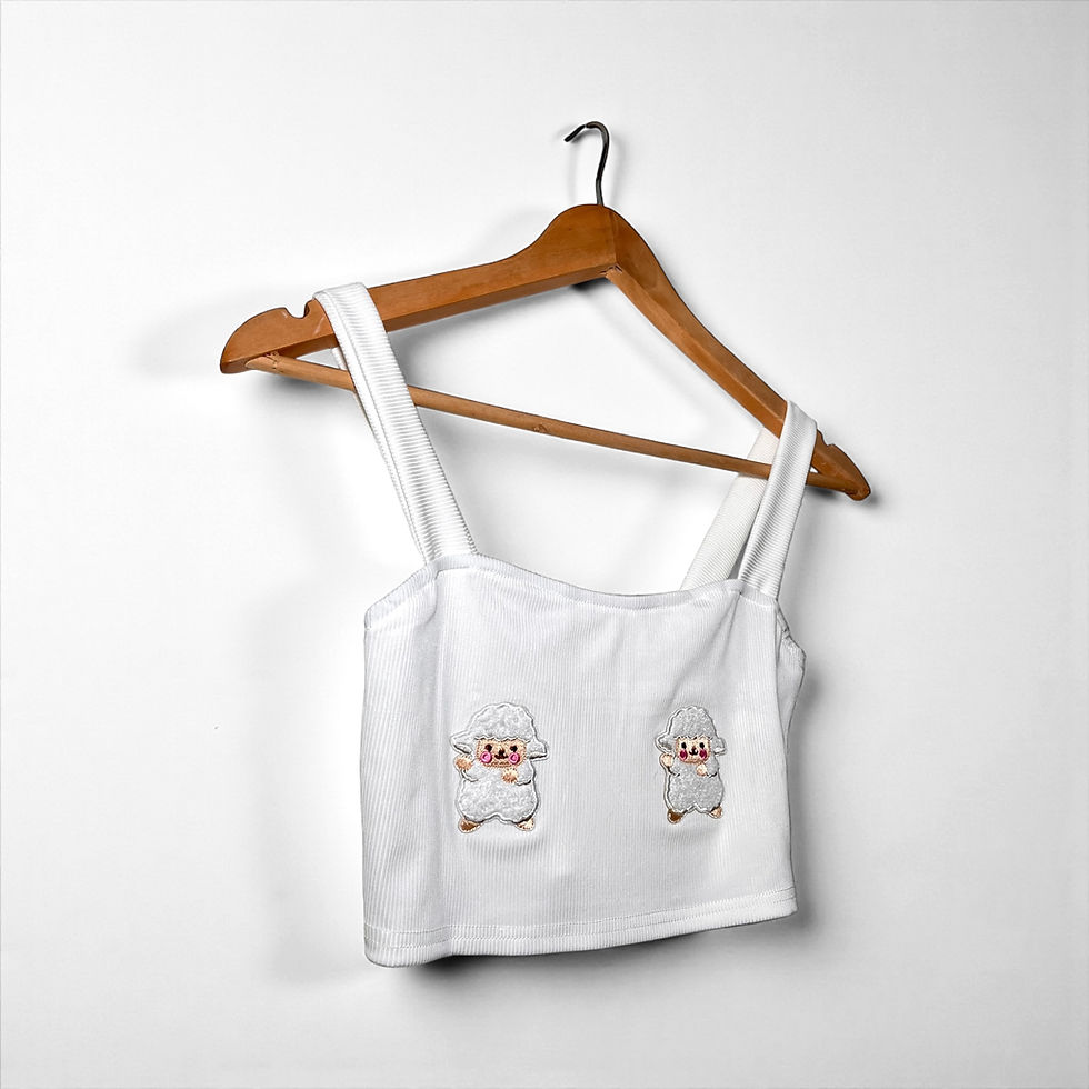 Miniature : The Lambkin Sweetheart Crop Top
