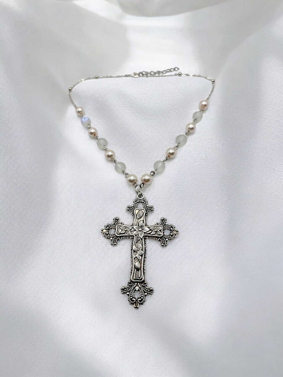 Miniaturbild: Cross Aura Necklace 