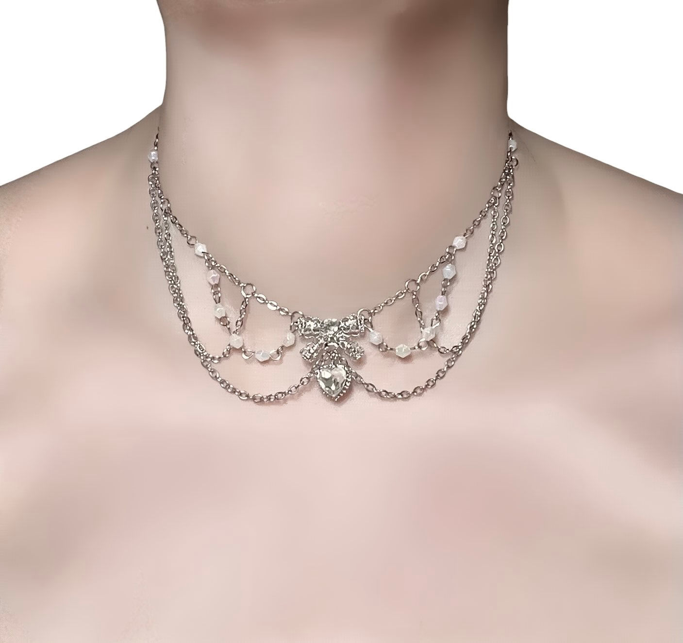 Silverheart Bow Cascade Necklace
