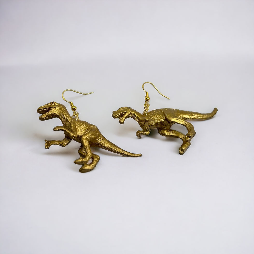 Miniatyrbild: Metallic Golden Dinosaur Earrings