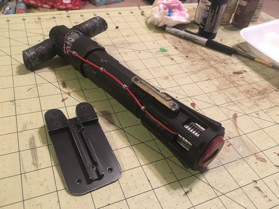 Kylo Ren Lightsaber