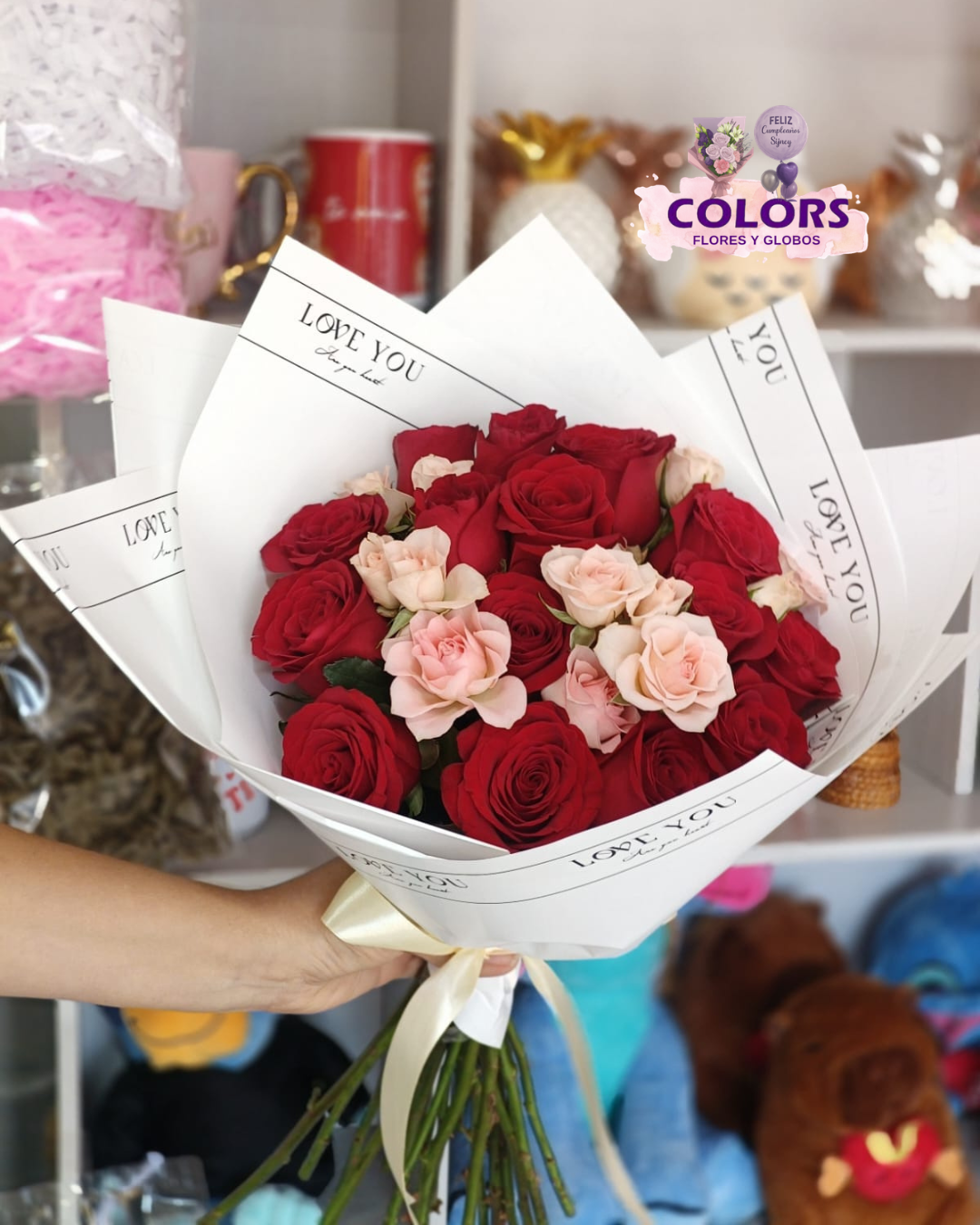Ramo 15 rosas con minirosas