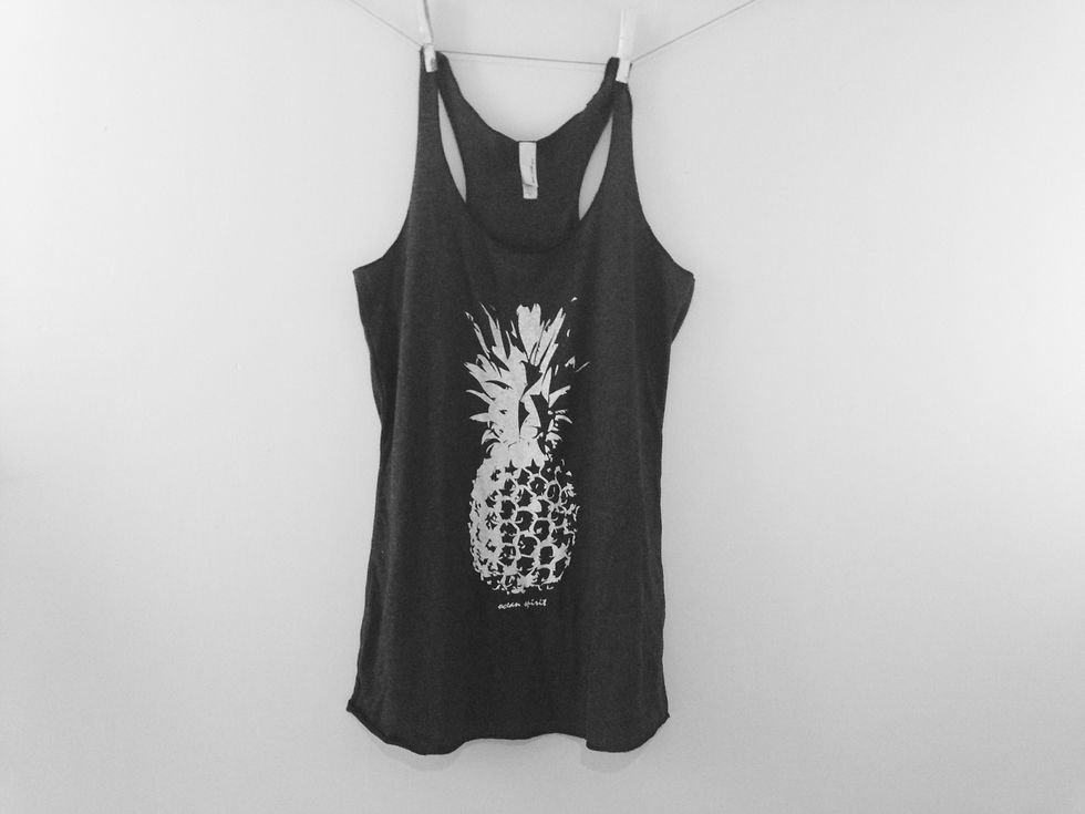 Thumbnail: Pineapple Tank