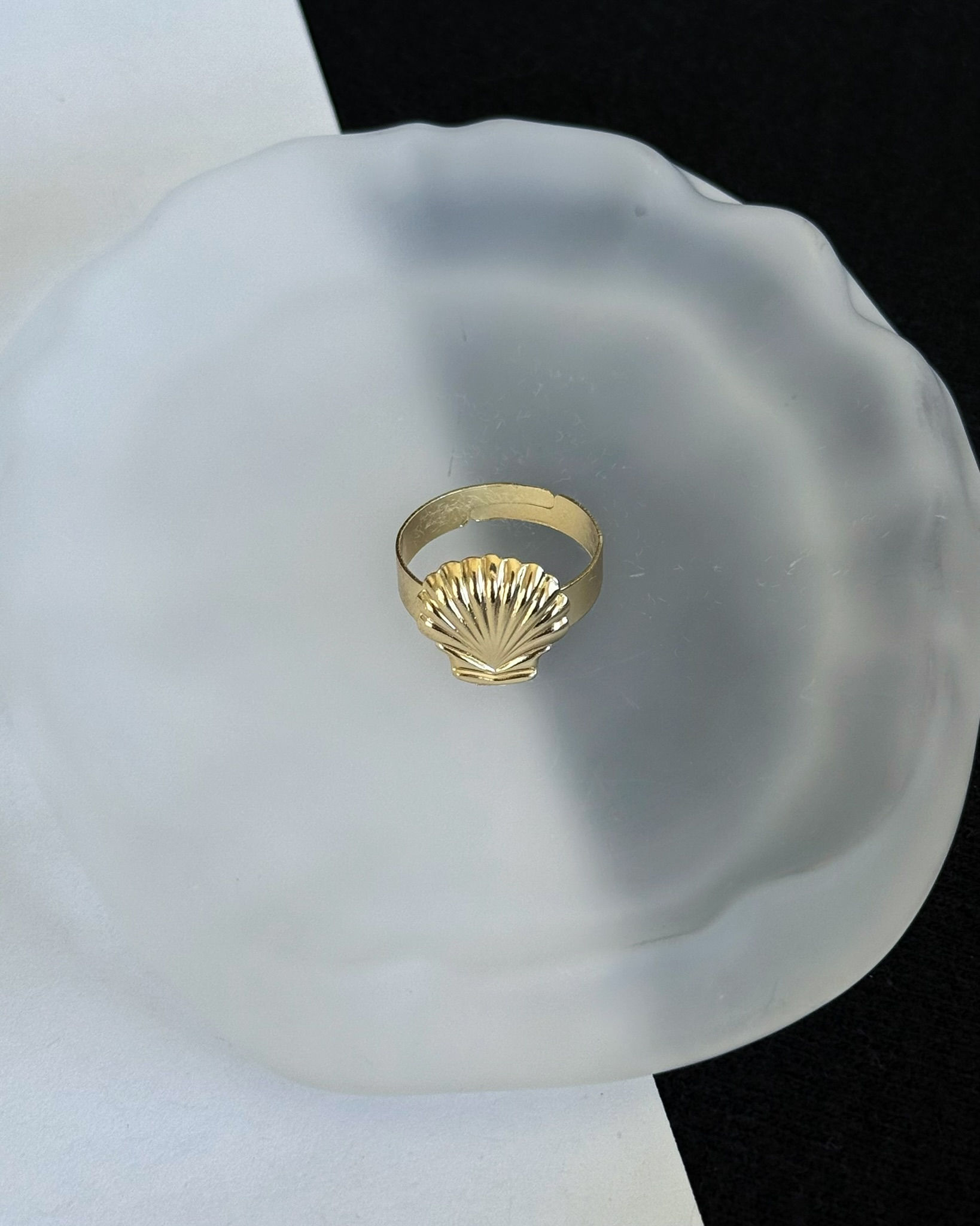 Shell Gold Ring