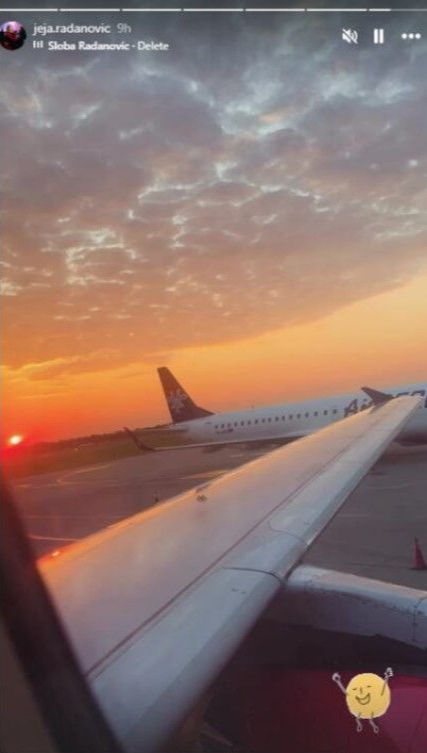 Jelena Radanović podijelila sliku iz aviona. Foto: Instagram
