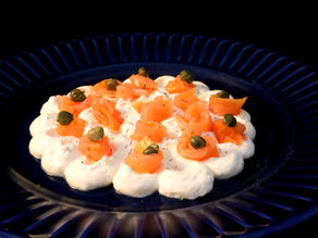 Meerretich-Frischkäse Dip mit Lachs
