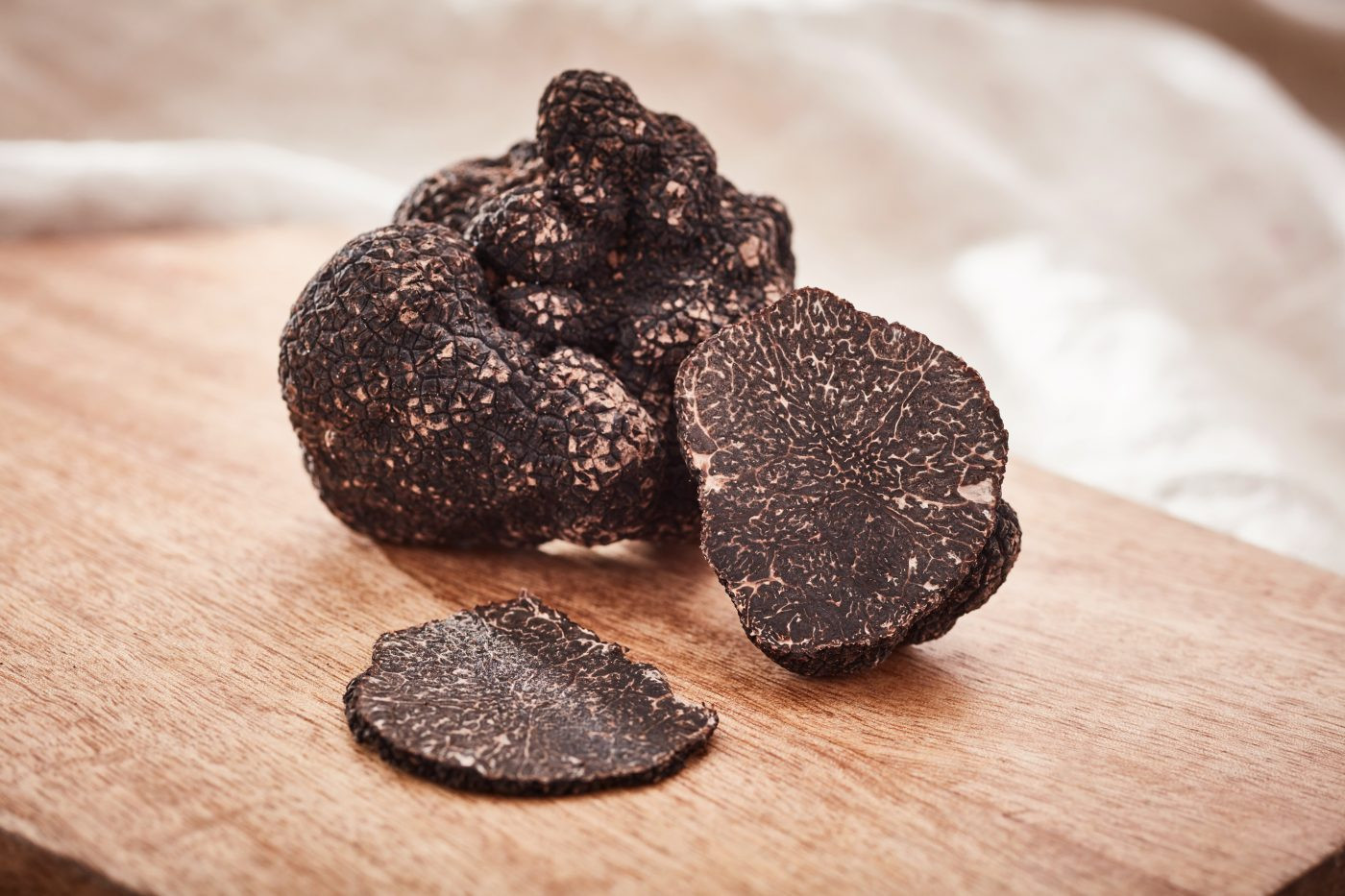 Fresh Black Winter Truffle (HK$38 per gram)