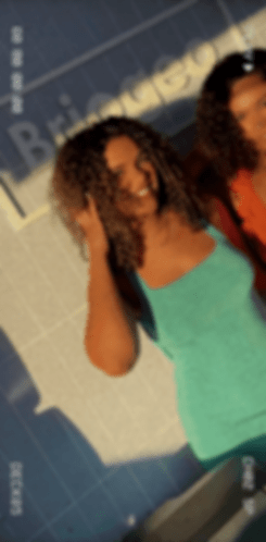 ezgif.com-resize (3).gif
