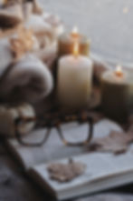 candele occhiali libro, atmosfera autunnale