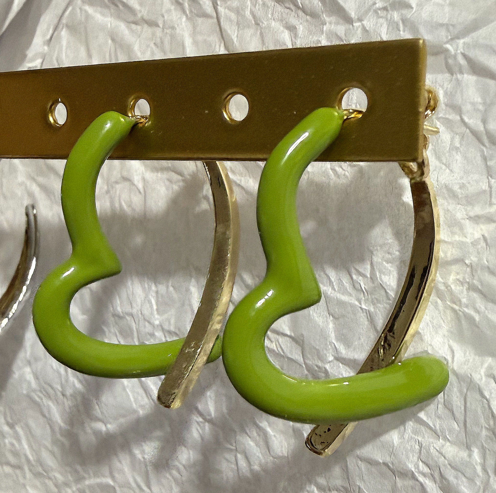 Aretes corazón verde