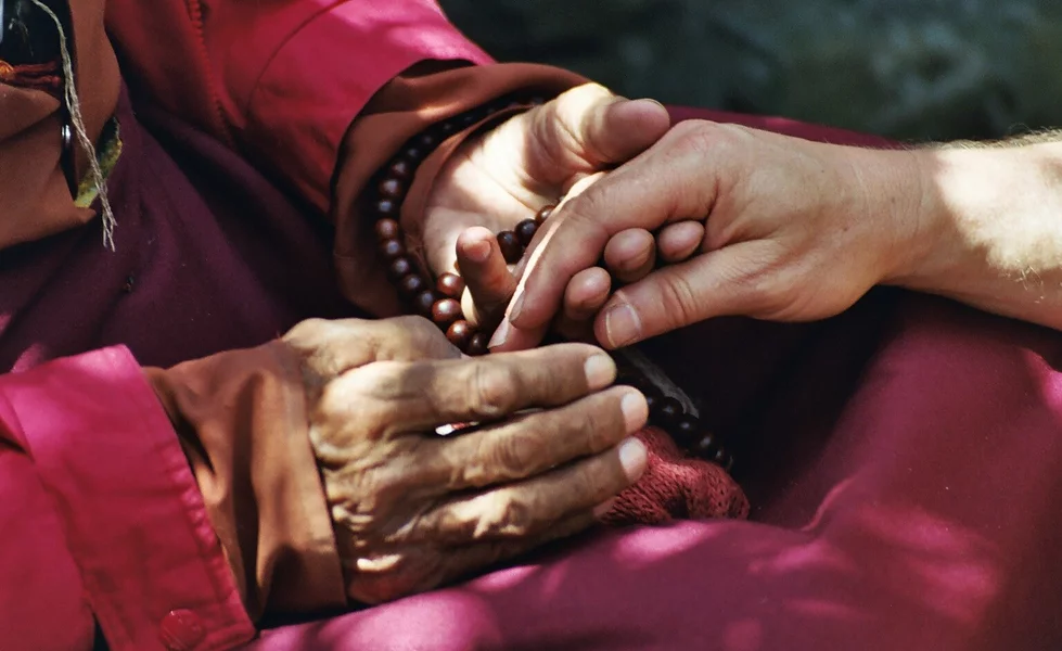 hände_nepal.webp
