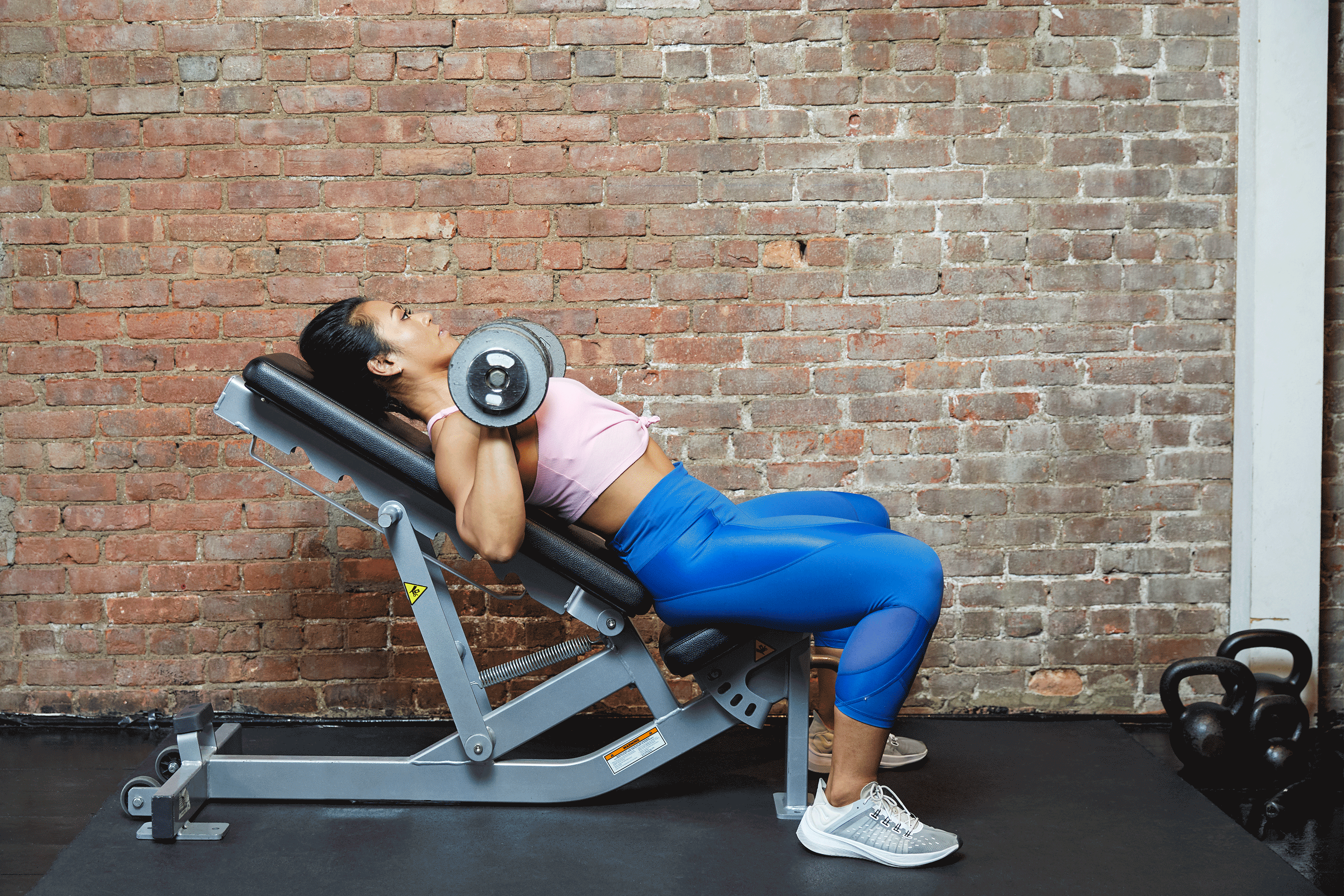 Incline-Dumbbell-Press