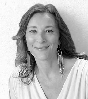 jess-ronne-caregiver-advocate-BW.jpg