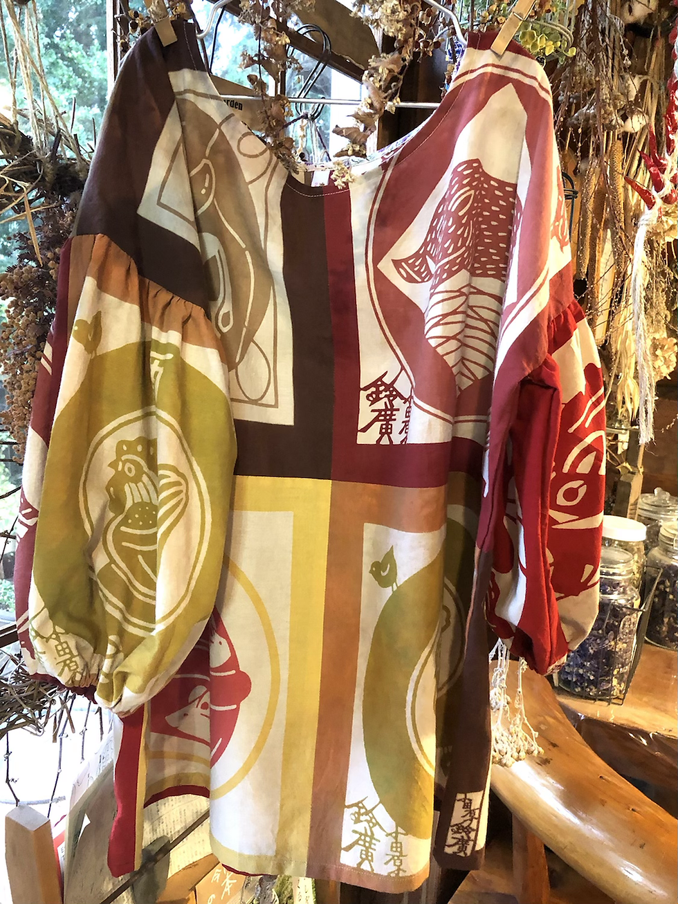 サムネイル： 鈴廣蒲鉾の手ぬぐいブラウス