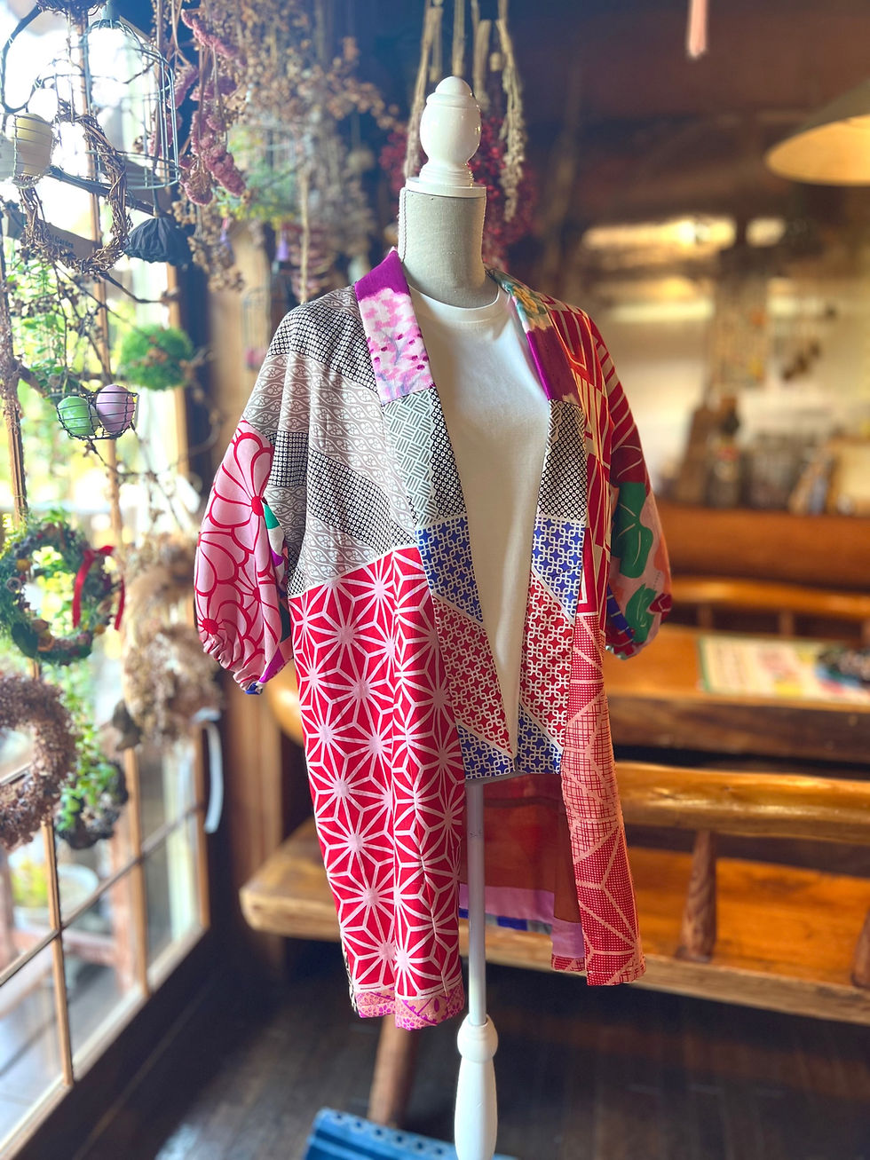 サムネイル： Super Rare Pattern Antique Kimono Gown