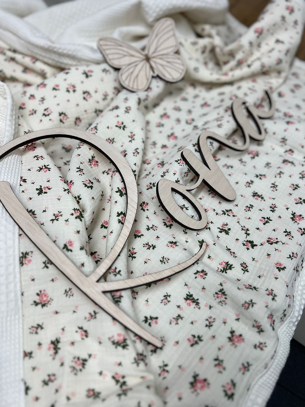 תמונה ממוזערת: שמיכת Petit Rose Cream 