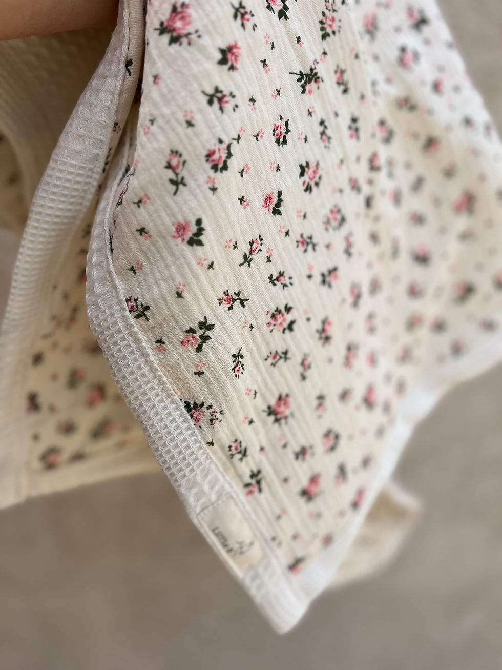 תמונה ממוזערת: שמיכת Petit Rose Cream 