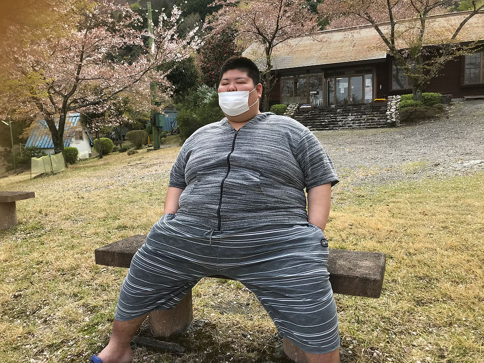 サムネイル： とりあえずヘラヘラデブ[愛知]