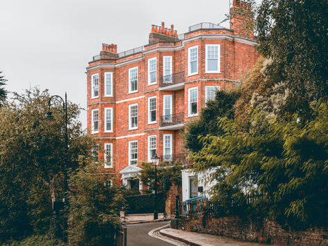 Victorian Homes and Dampness: Understanding the Causes and Modern Solutions