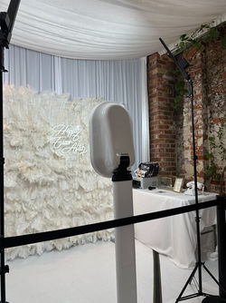Photobooth hire london white backdrops