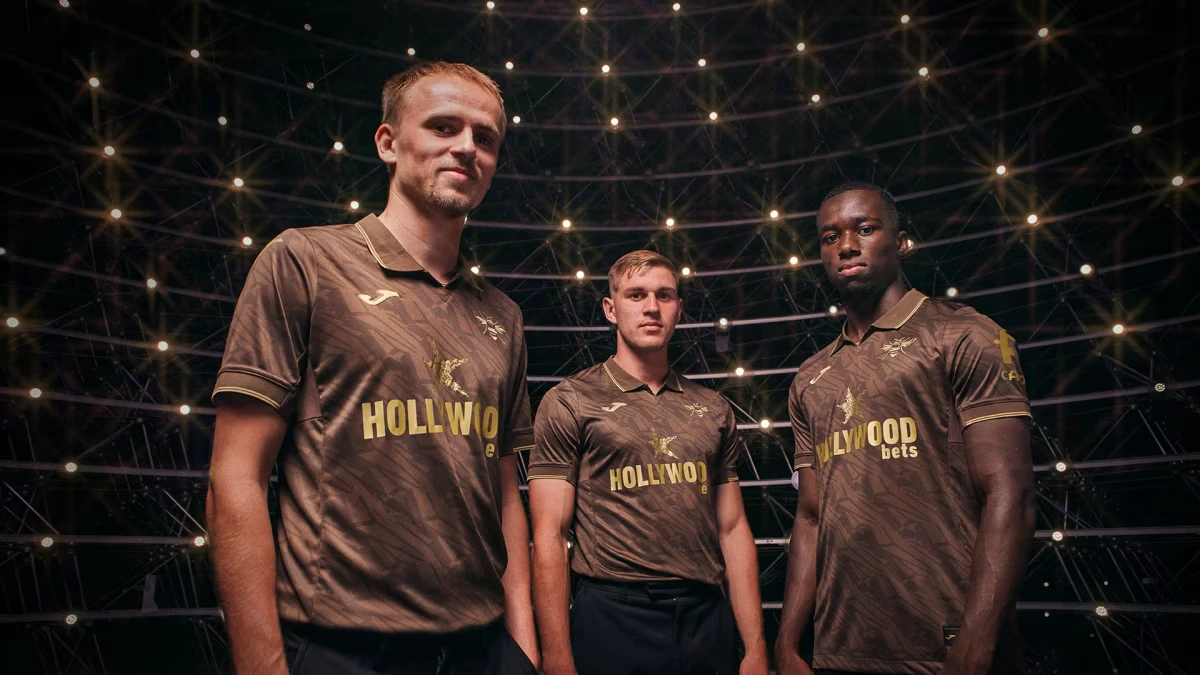Brentford 2025-2026 Away Kit