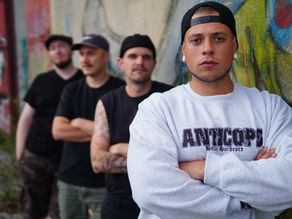 Ohrentod Resgata a Fúria do Punk 90s com o Novo Single “Ich find dich scheiße”