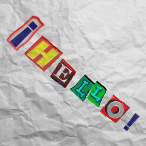 ZOLI lança seu eletrizante novo single “¡HELLO!”