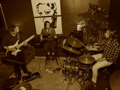 Withoutend Announces New Track “Interference Pattern” via New Noise Entertainment on December