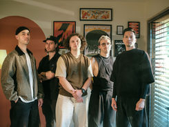 DECIDER Unveils Emotionally Charged New Single 'WANDERER,' Exploring Fragility and Acceptance
