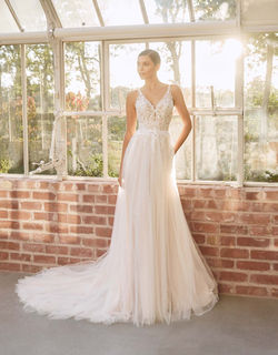 SARINA_c_Palatchi_robesdemariées_strasbourg_portebonheur