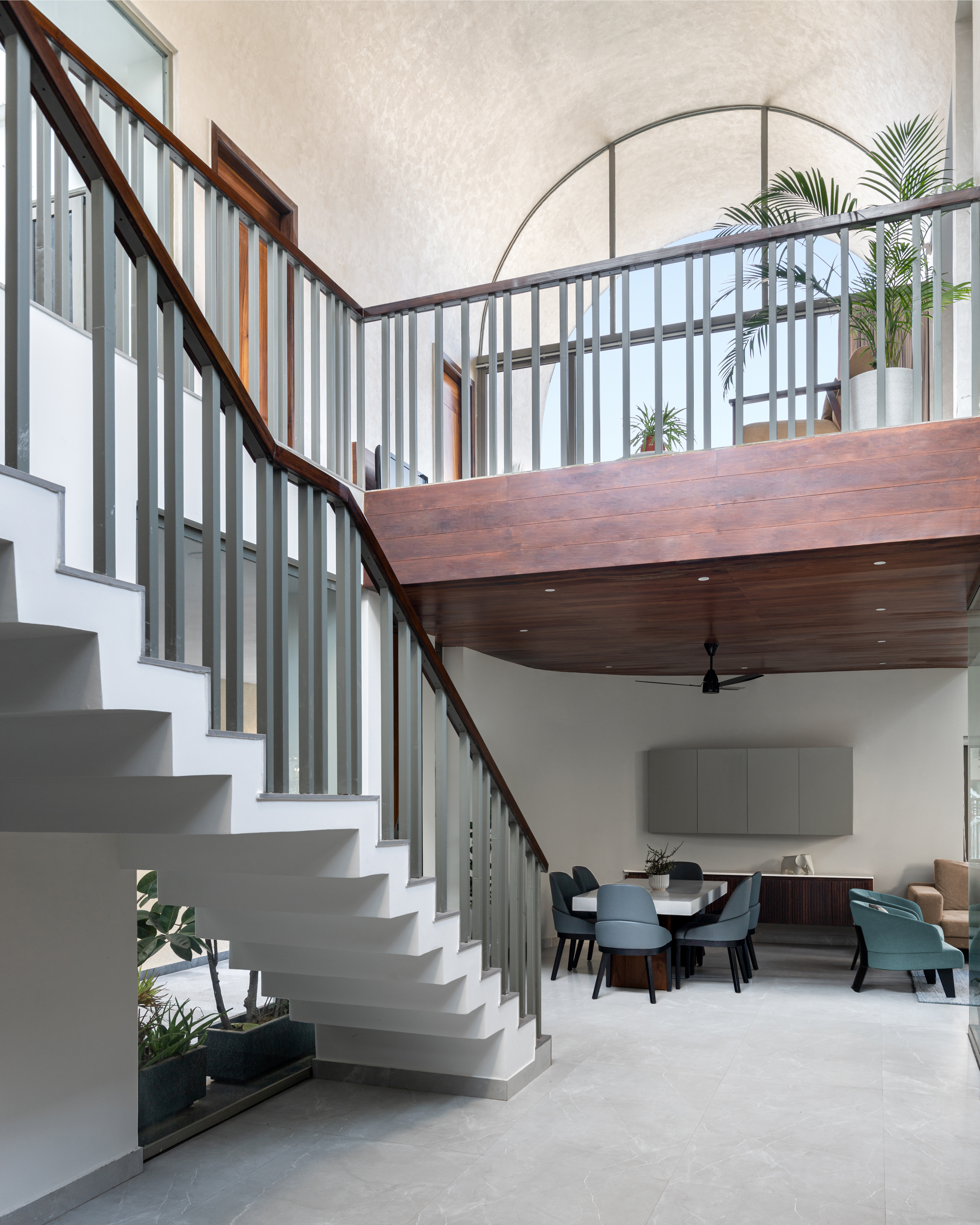 Vault House 4