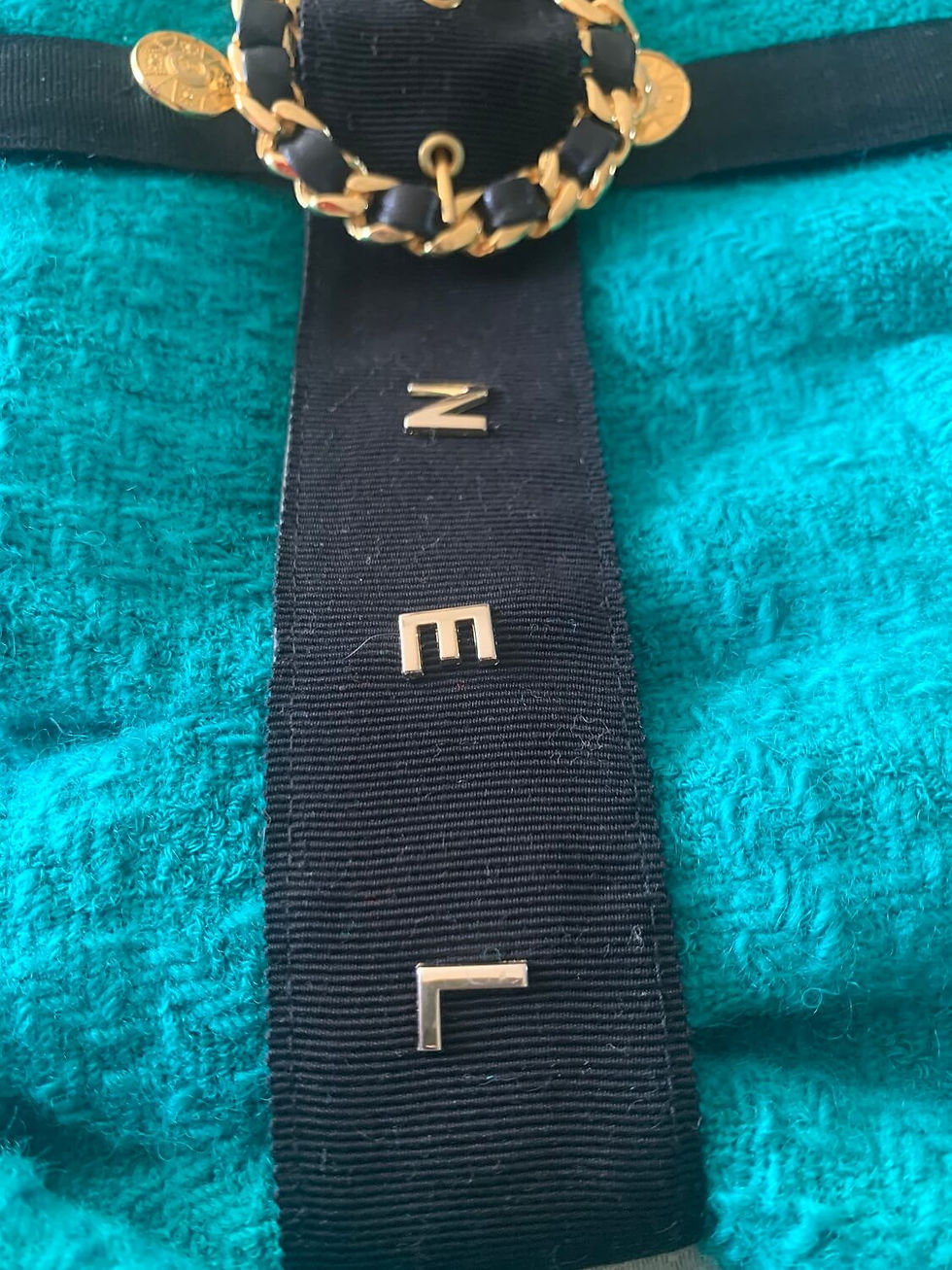 Thumbnail: chanel vintage 90s jacket blazer green