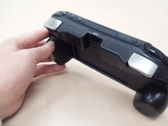 اكسسوار جديد يضيف زري R2/L2 لجهاز PSVita