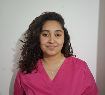 foto pechera rosada.jpeg