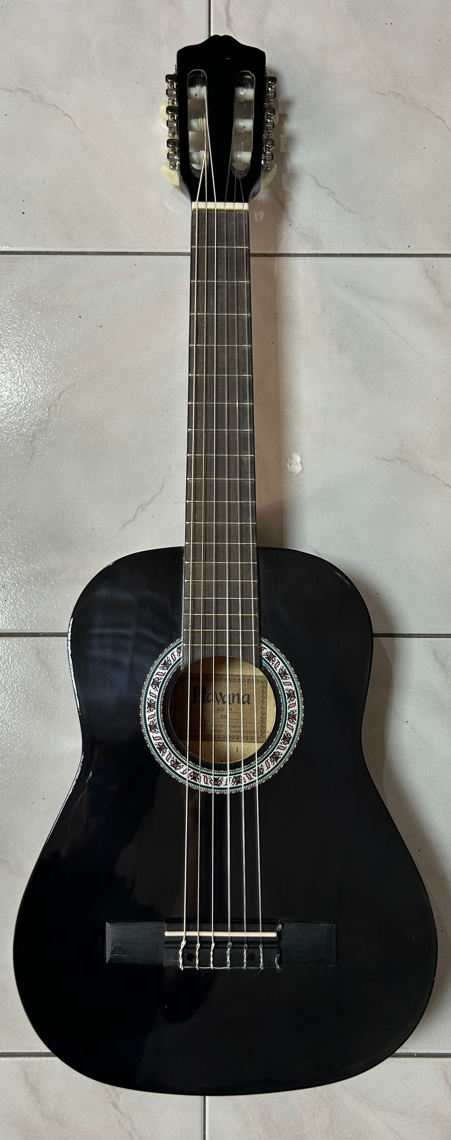 GIULIANI GCG34 CLASSIC GUITAR 2/4 SIZE