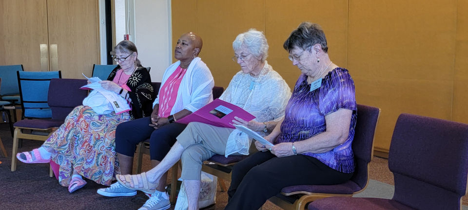 Image of women gathering at the GTW 2023 Annual Gathering